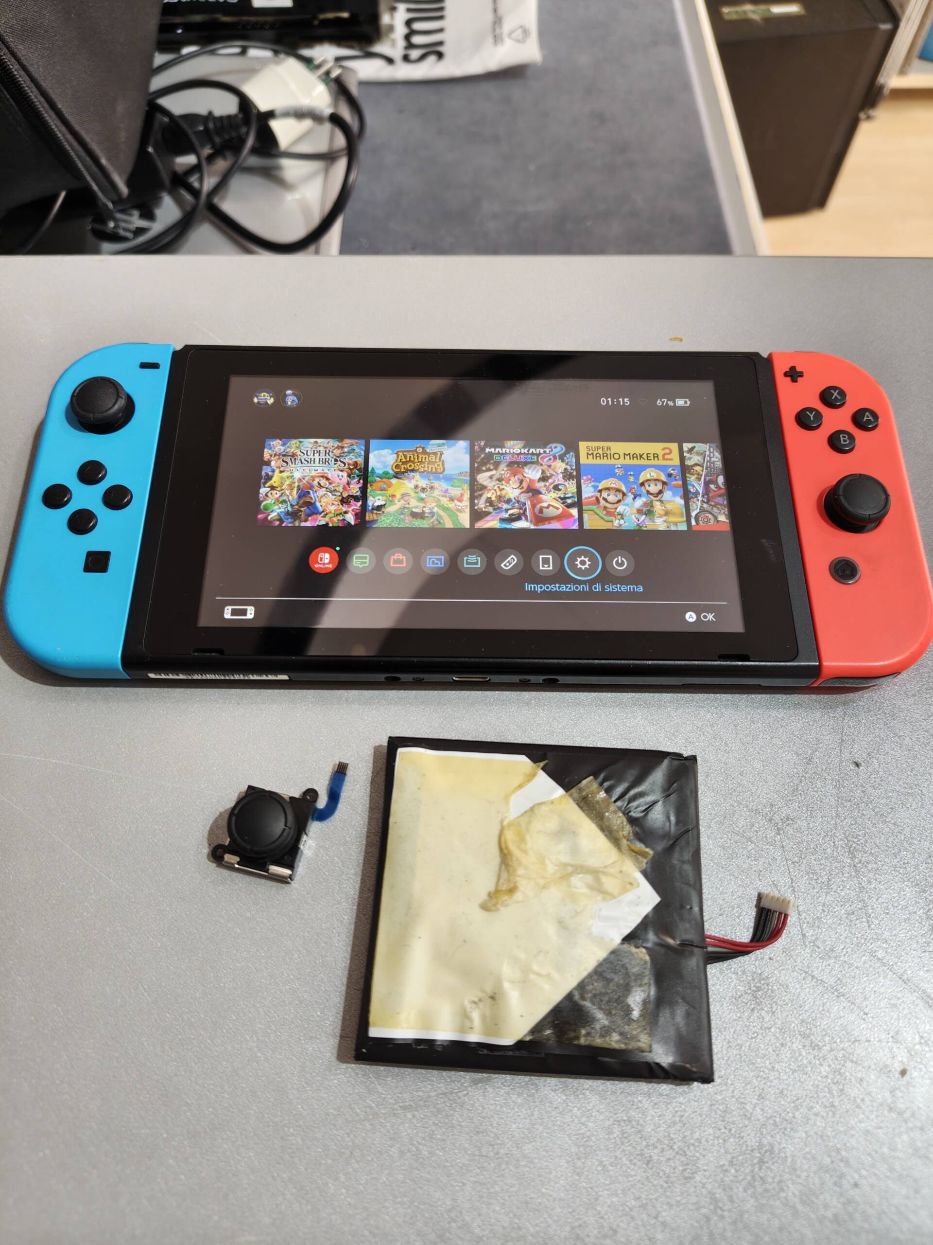 Sostituzione batteria e riparazione drift joycon Nintendo Switch